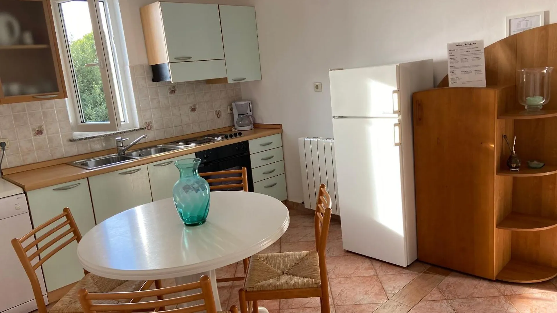 Apartments Villa Iva Ravni
