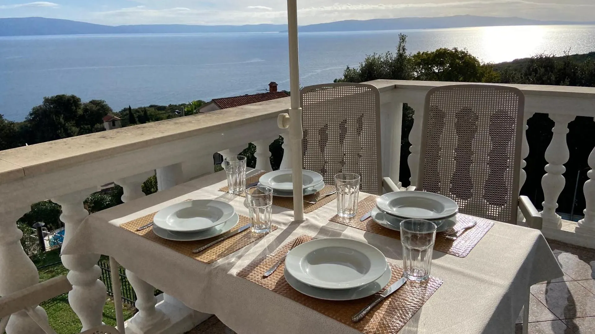Apartments Villa Iva Ravni 0*,  Kroatien